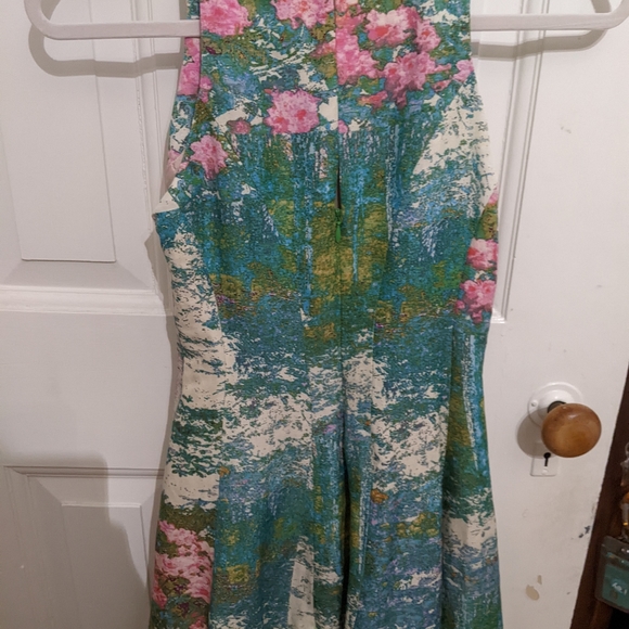 Meet your Posher, Elizabeth - Picture 3 of 4